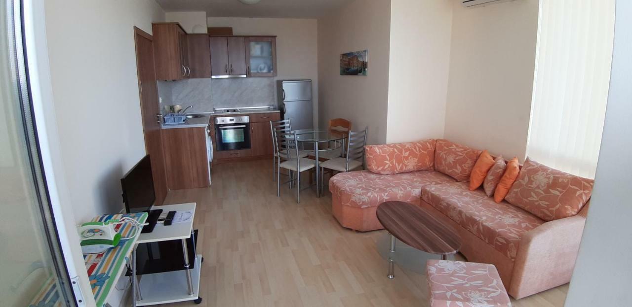 Apartments In Kabacum Zlatni pjasătsi Eksteriør bilde